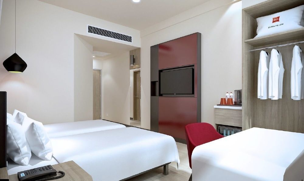 Ibis Melaka Hotel Екстериор снимка